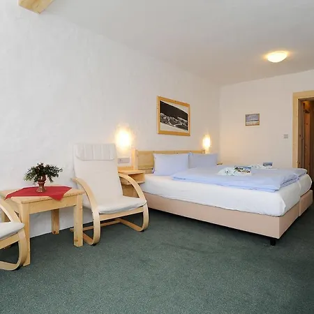 Sv. František - Erlebachova Bouda Hotel 2*